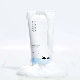 Round Lab 1025 Dokdo Cleanser